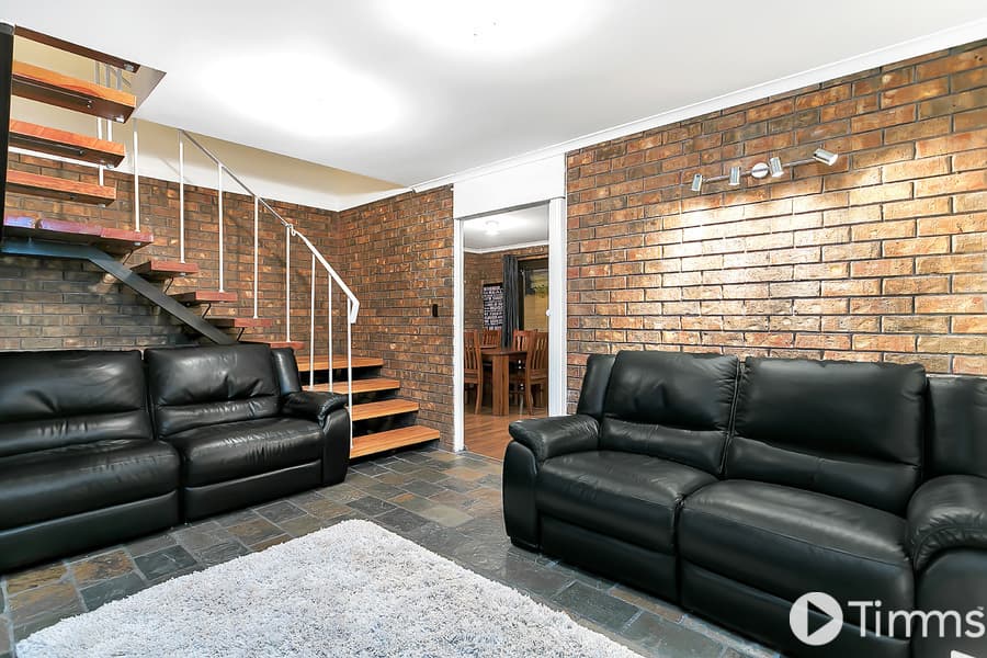 43 Chilcomb Drive, Huntfield Heights - Thumbnail 4