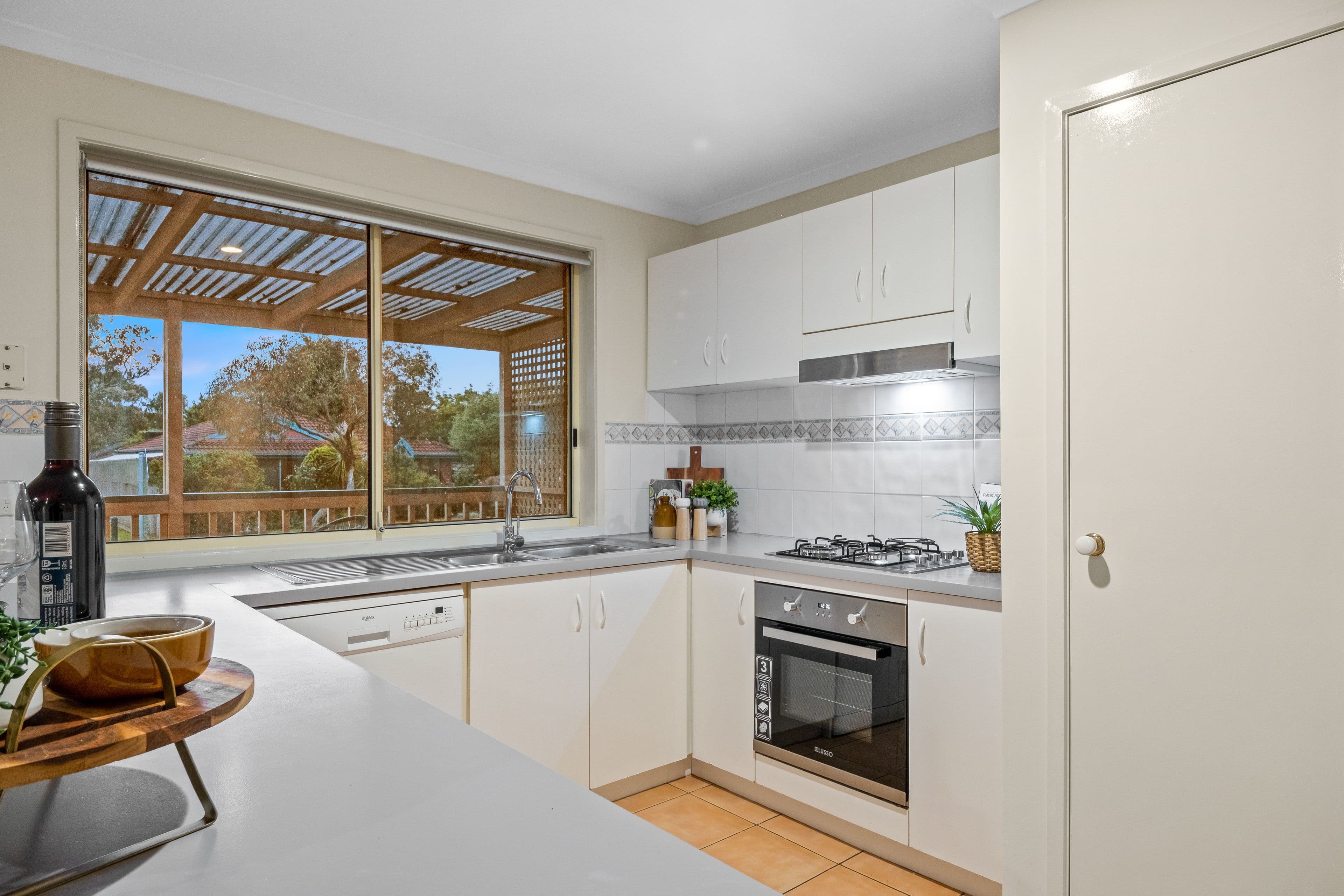 16 Elanora Way, Hampton Park VIC 3976, Hampton Park - Thumbnail 6