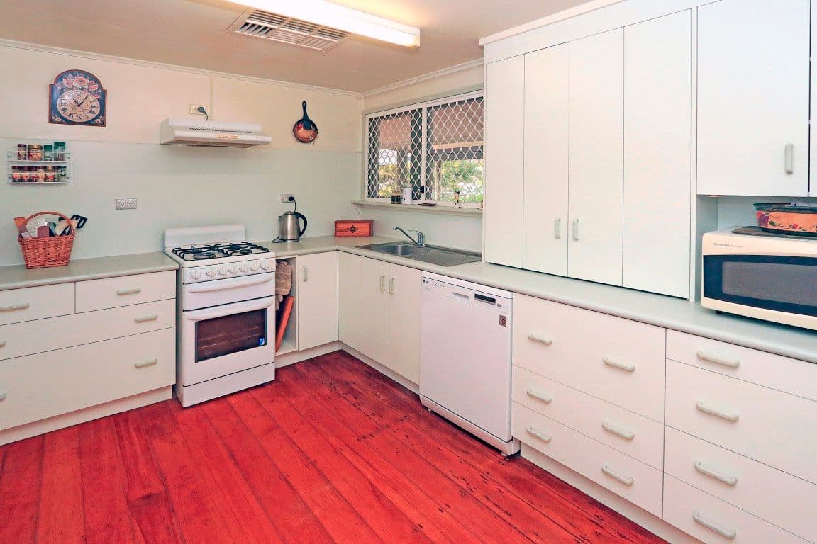 29 Jones Street, Wandal QLD 4700, Wandal - Thumbnail 7