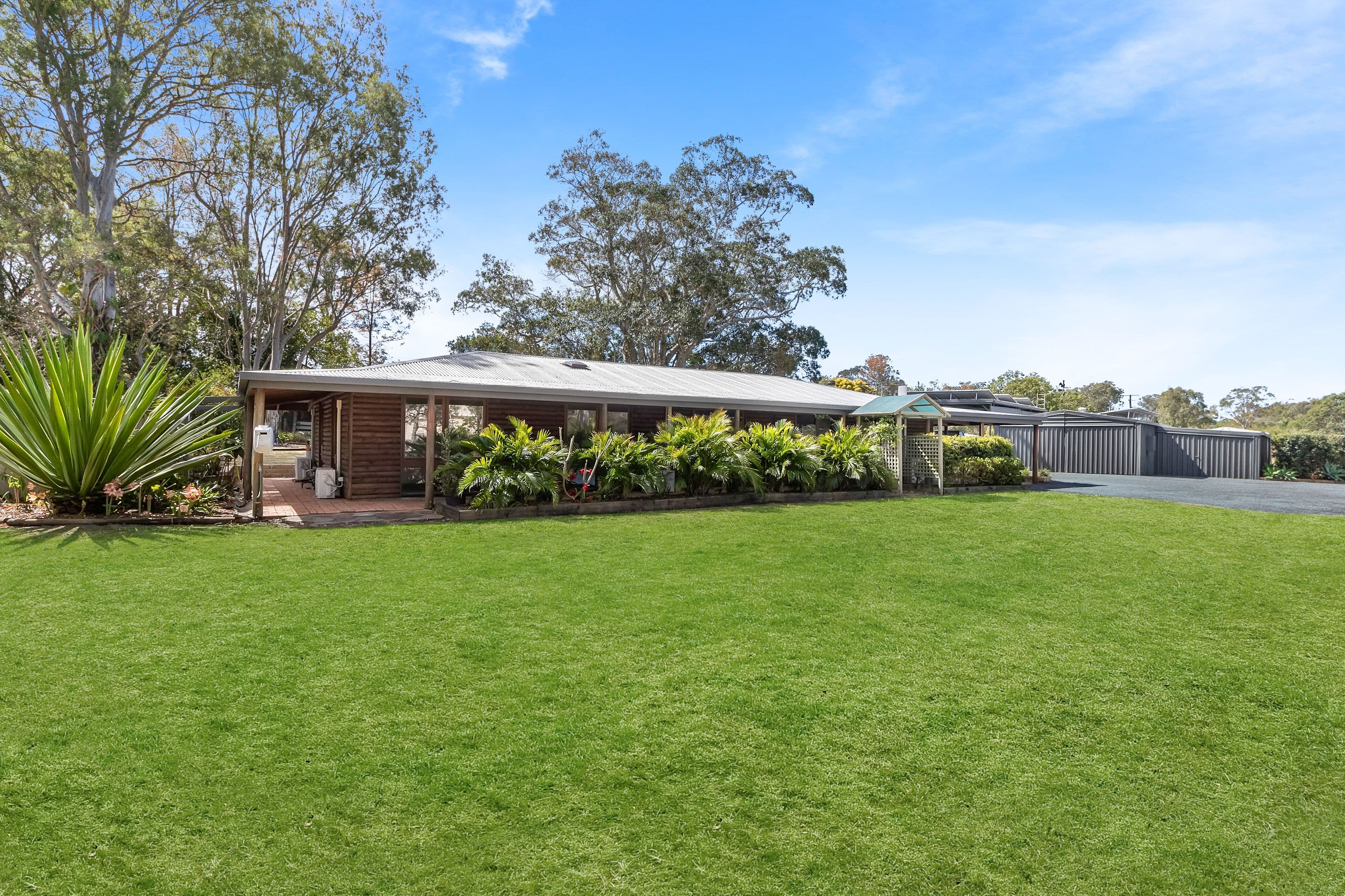 8 Marlowe Road, Alberton QLD 4207, Alberton - Thumbnail 4