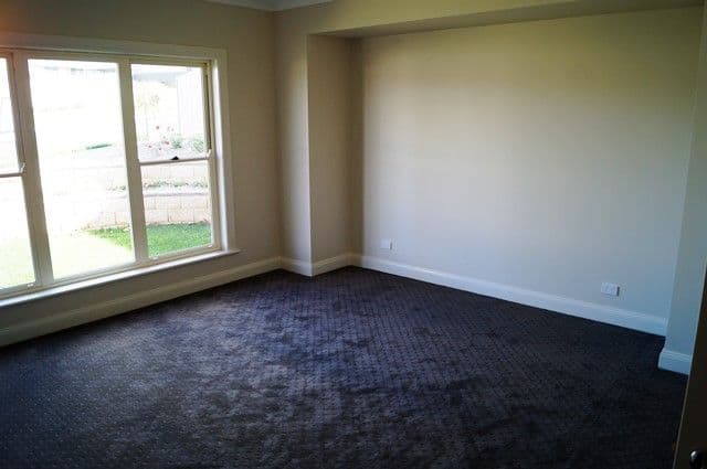 22 Centennial Crescent, Orange NSW 2800, Orange - Thumbnail 3