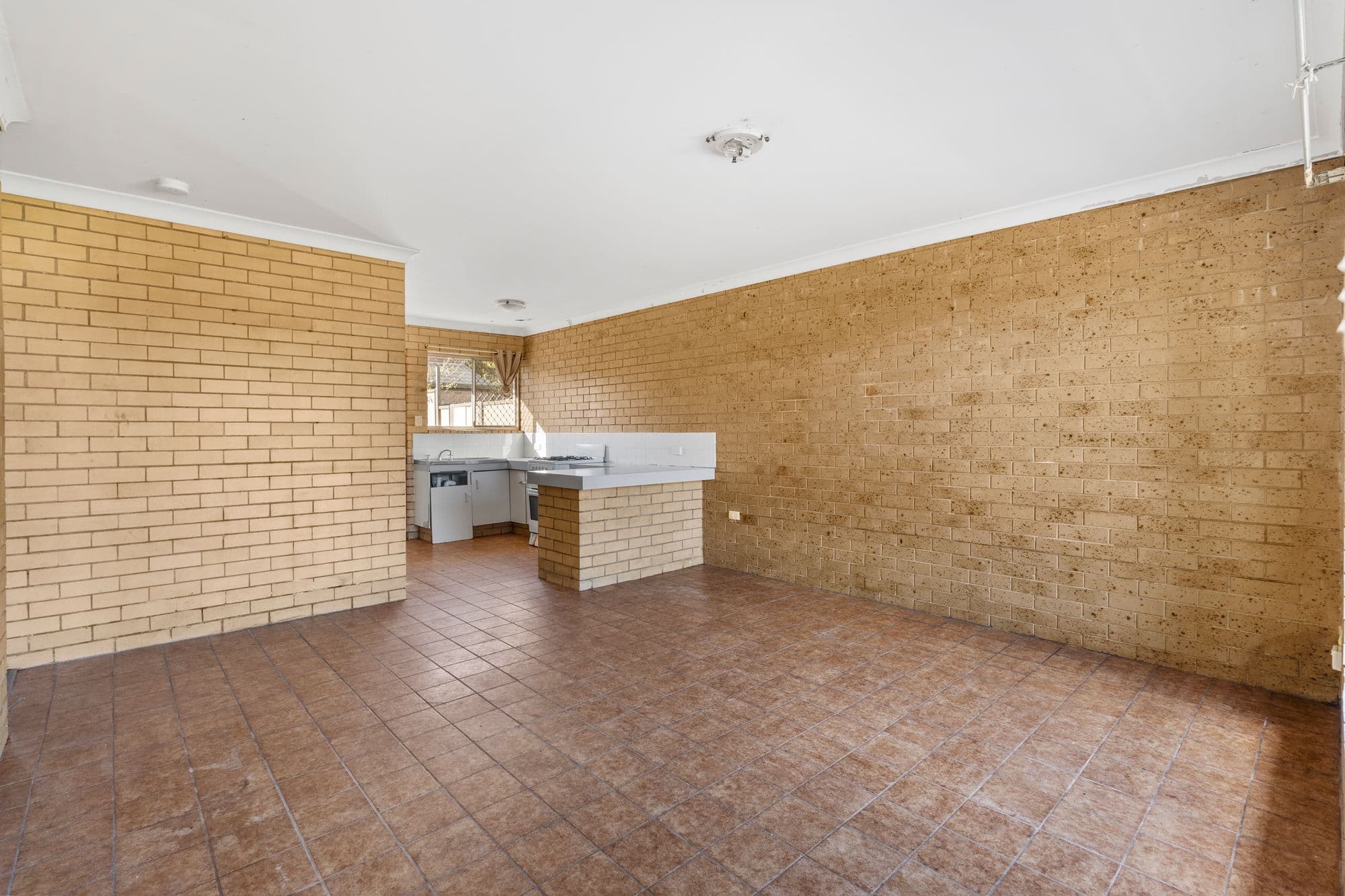 110 Ewing Road, Woodridge QLD 4114, Woodridge - Thumbnail 3