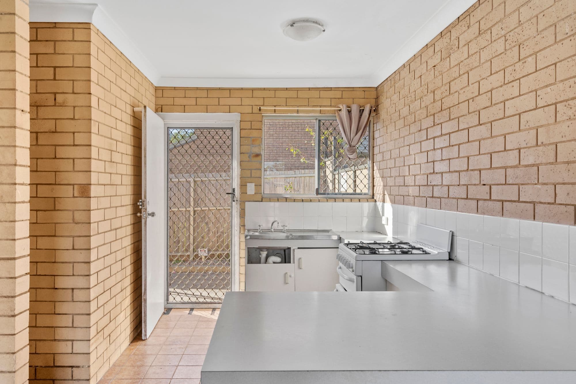 110 Ewing Road, Woodridge QLD 4114, Woodridge - Thumbnail 5