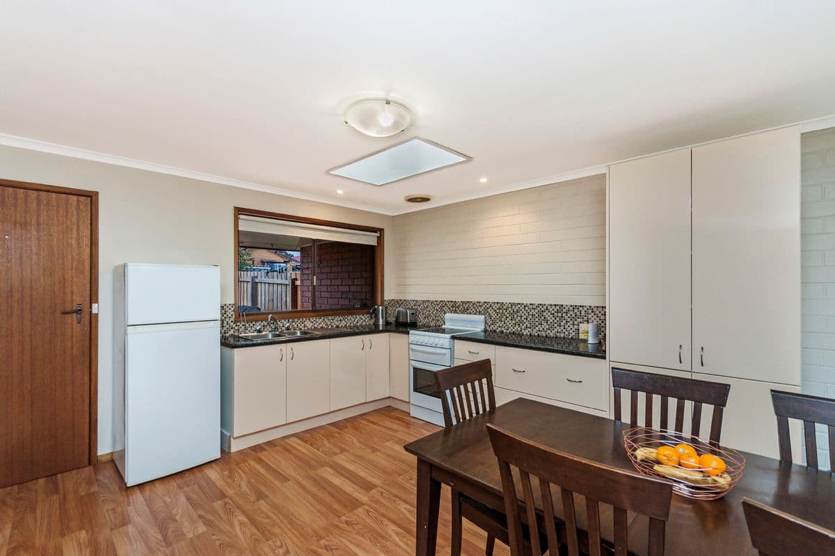 12 Janlor Drive, Warrnambool VIC 3280, Warrnambool - Thumbnail 3