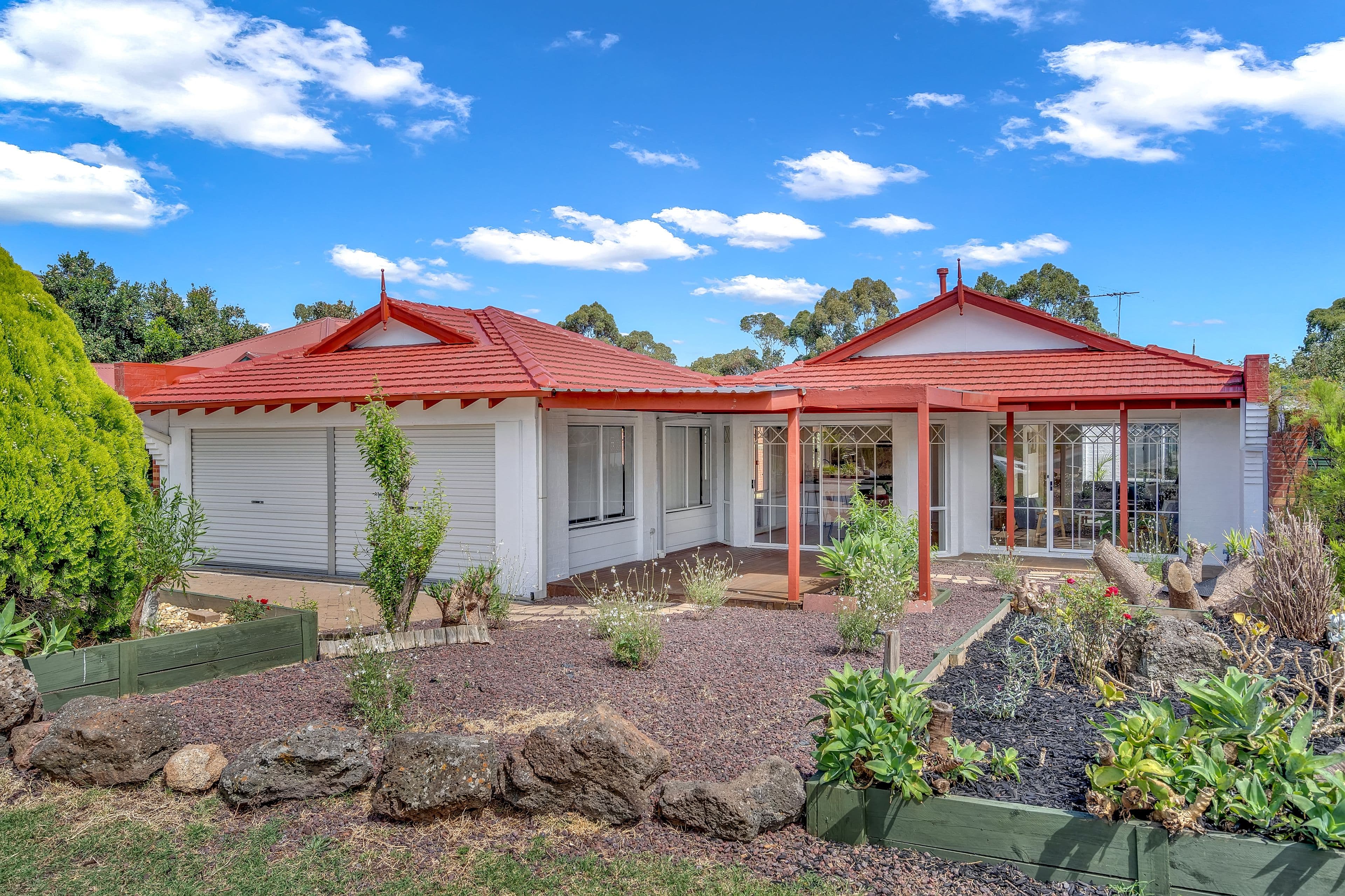 19 Perry Court, Roxburgh Park VIC 3064, Roxburgh Park - Thumbnail 2