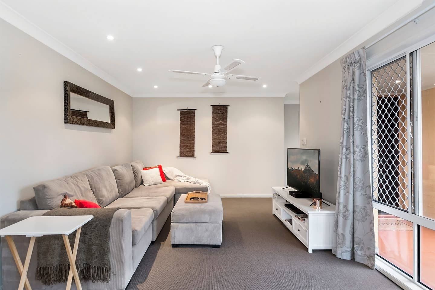 30 Coronet Crescent, Burleigh Waters QLD 4220, Burleigh Waters - Thumbnail 4