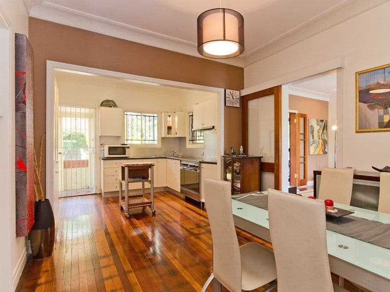 6 O'Donnell Street, WAVELL HEIGHTS QLD 4012, Wavell Heights - Thumbnail 4