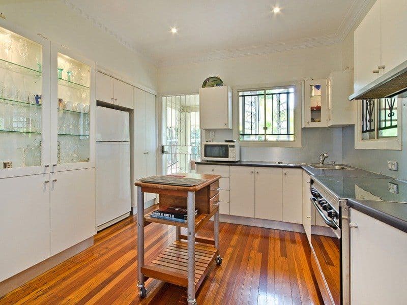 6 O'Donnell Street, WAVELL HEIGHTS QLD 4012, Wavell Heights - Thumbnail 5