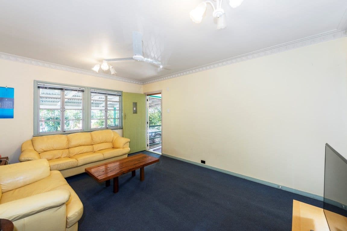 1181 Cavendish Road, MOUNT GRAVATT EAST QLD 4122, Mount Gravatt East - Image 1