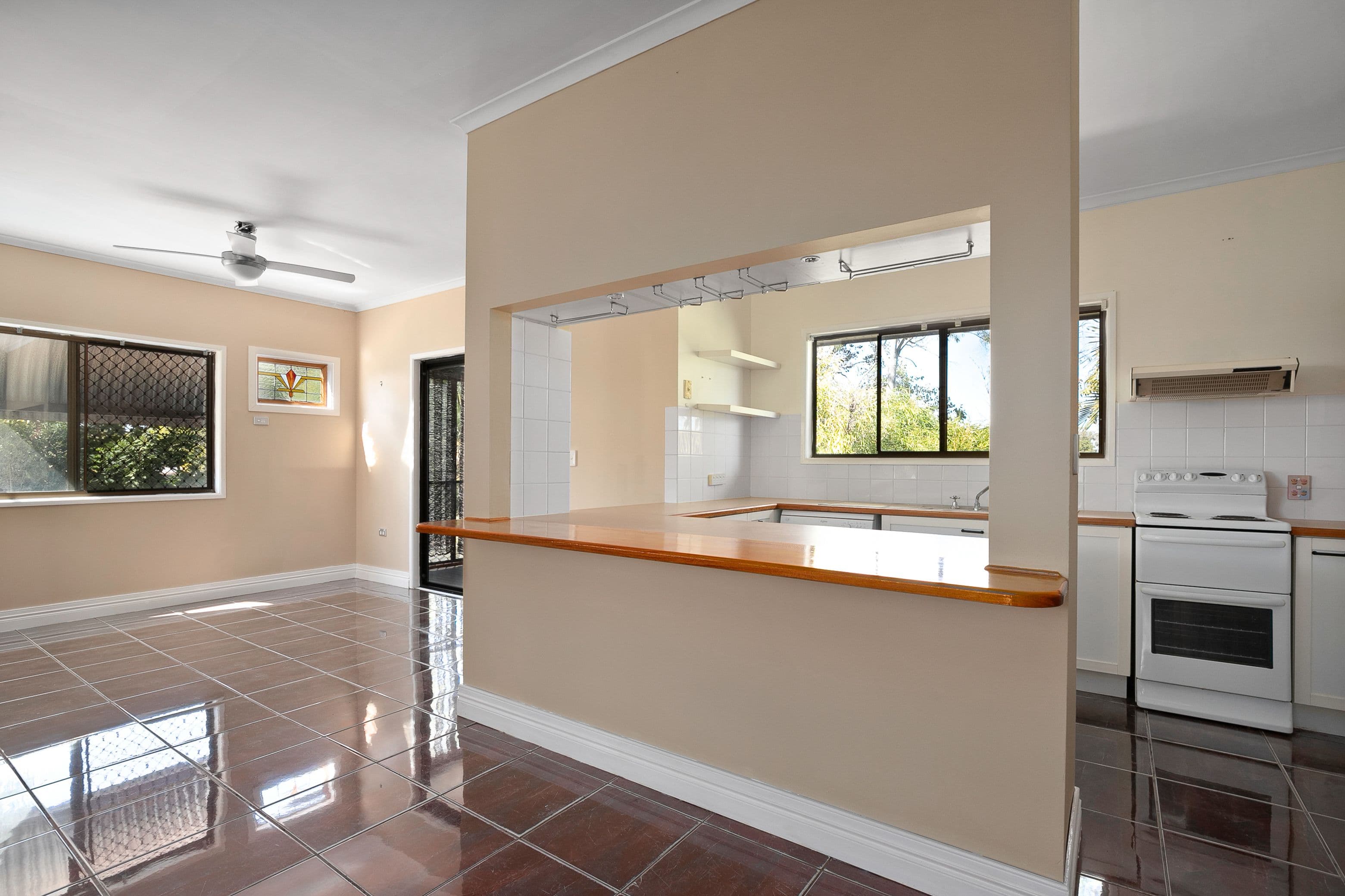 58 Moody Street, Emerald QLD 4720, Emerald - Thumbnail 6