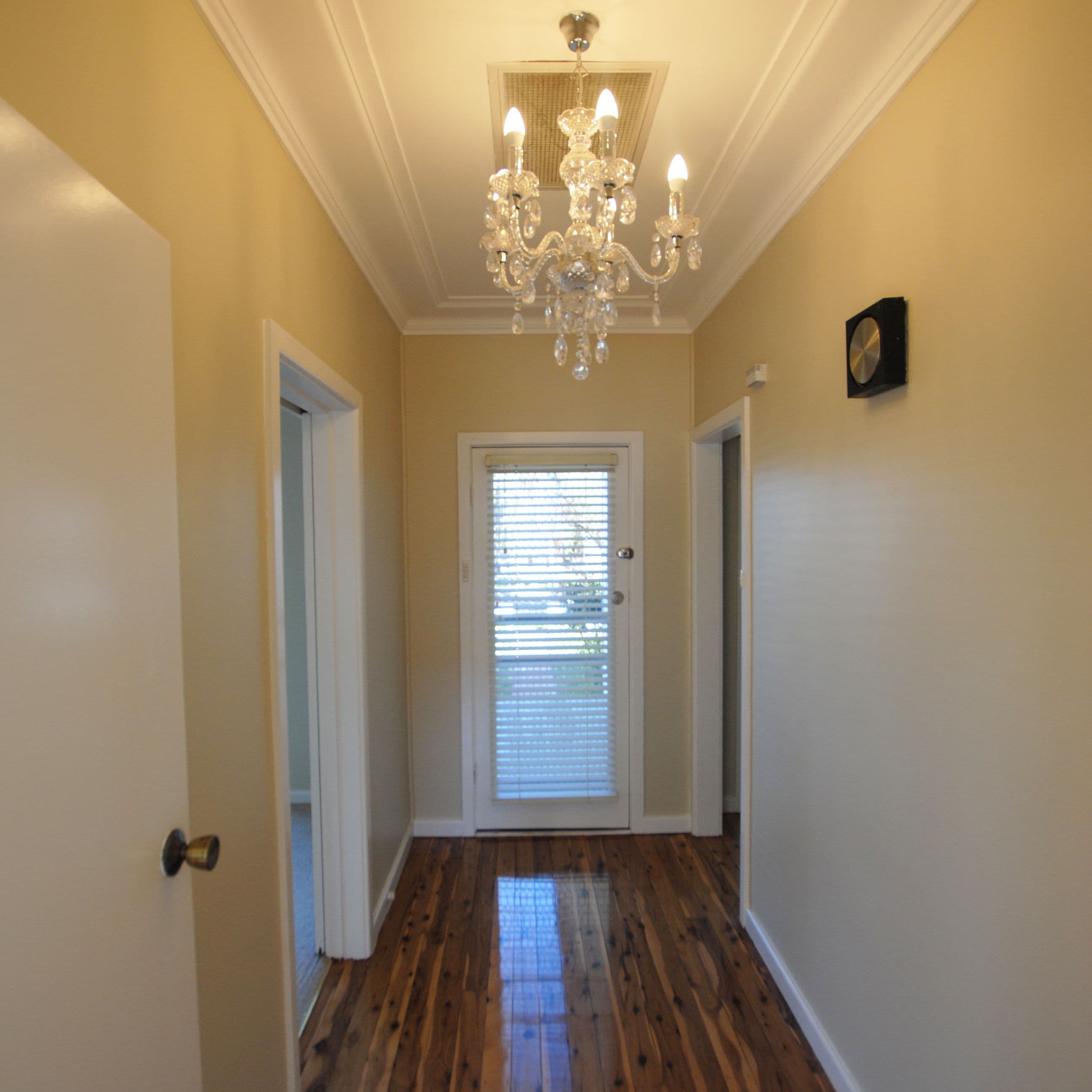 41 Edmondson Avenue, Griffith - Thumbnail 3