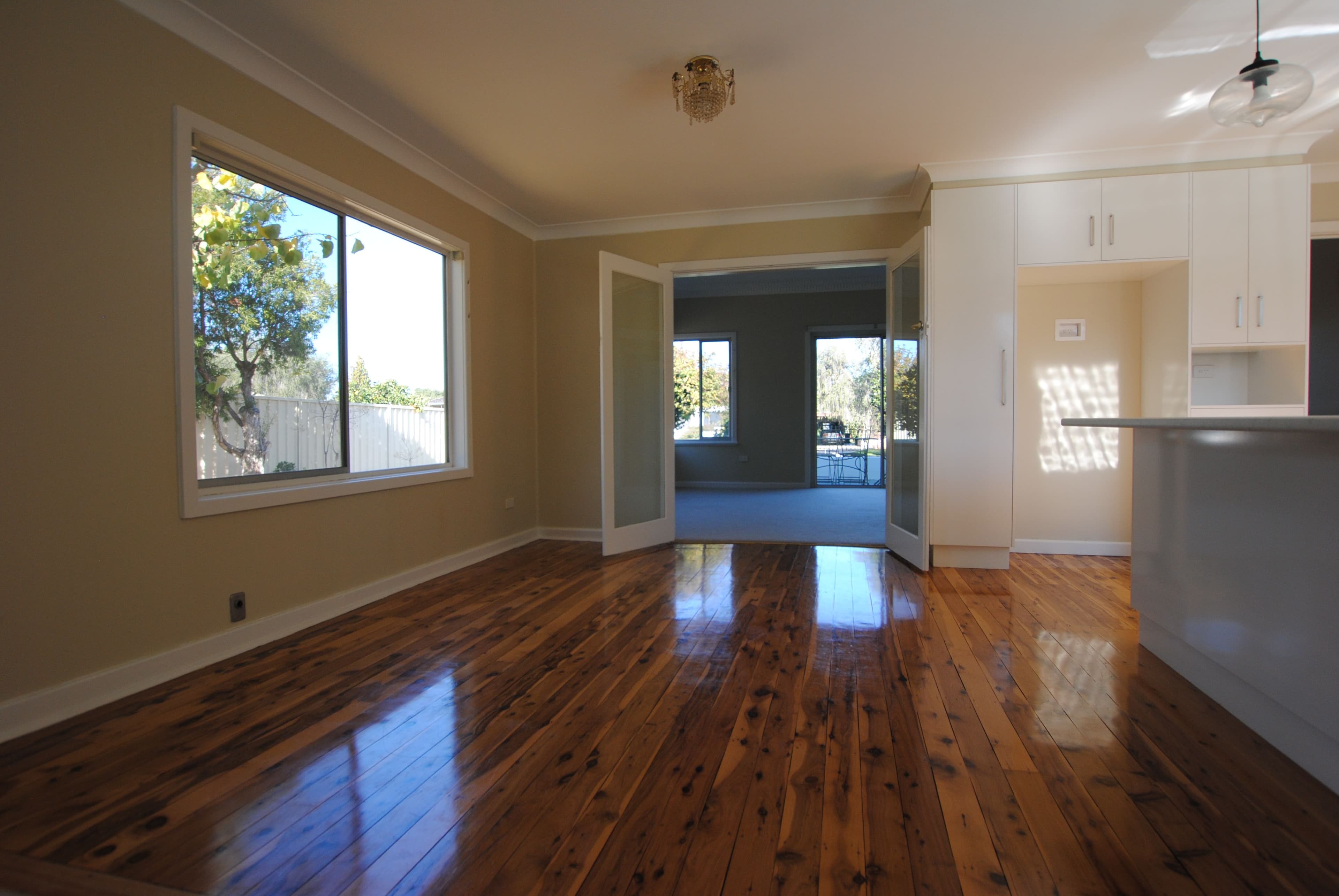 41 Edmondson Avenue, Griffith - Thumbnail 7