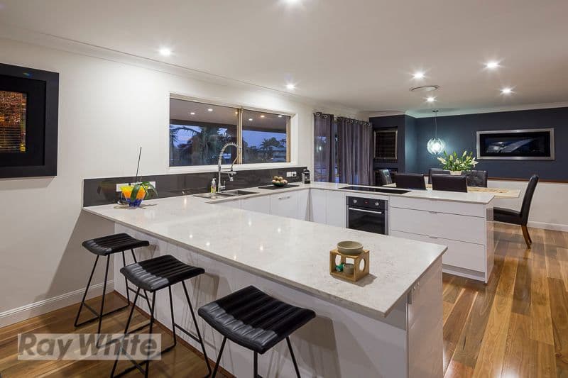 33 Balmerino Drive, Carina QLD 4152, Carina - Thumbnail 3