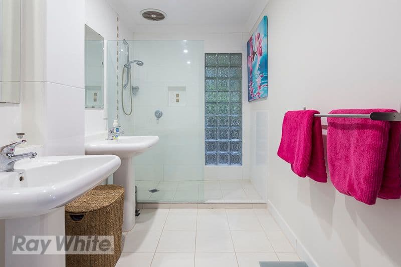 33 Balmerino Drive, Carina QLD 4152, Carina - Thumbnail 7