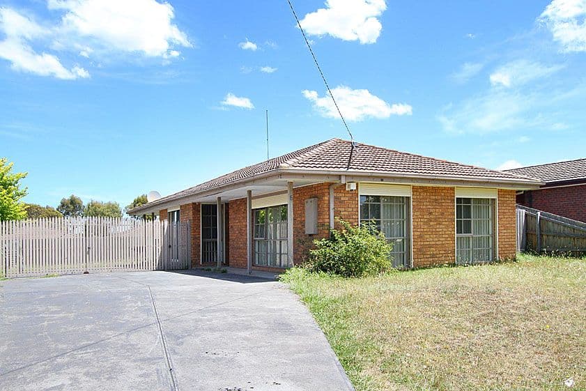 5 Rokeby Crescent, CRAIGIEBURN VIC 3064, Craigieburn - Image 1