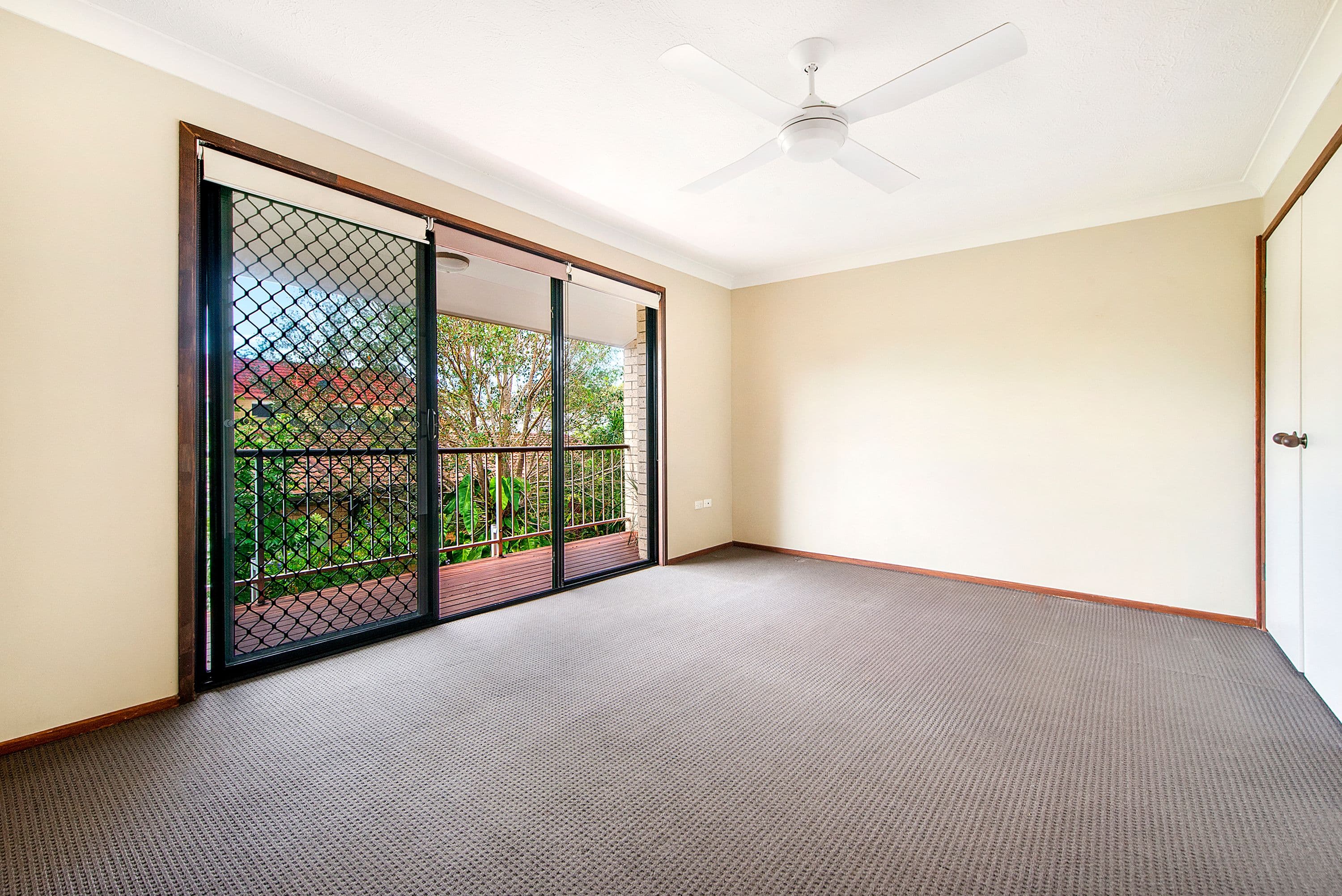 7 Angie Court, Mermaid Waters QLD 4218, Mermaid Waters - Thumbnail 5