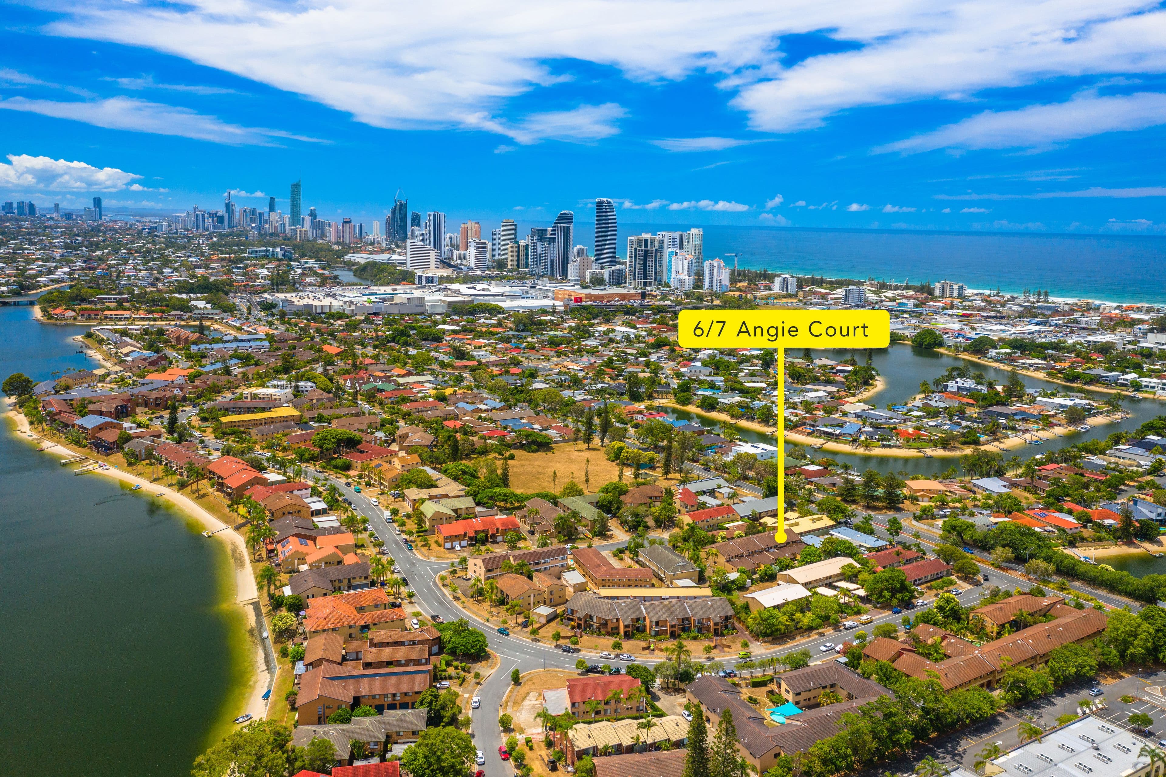 7 Angie Court, Mermaid Waters QLD 4218, Mermaid Waters - Thumbnail 8