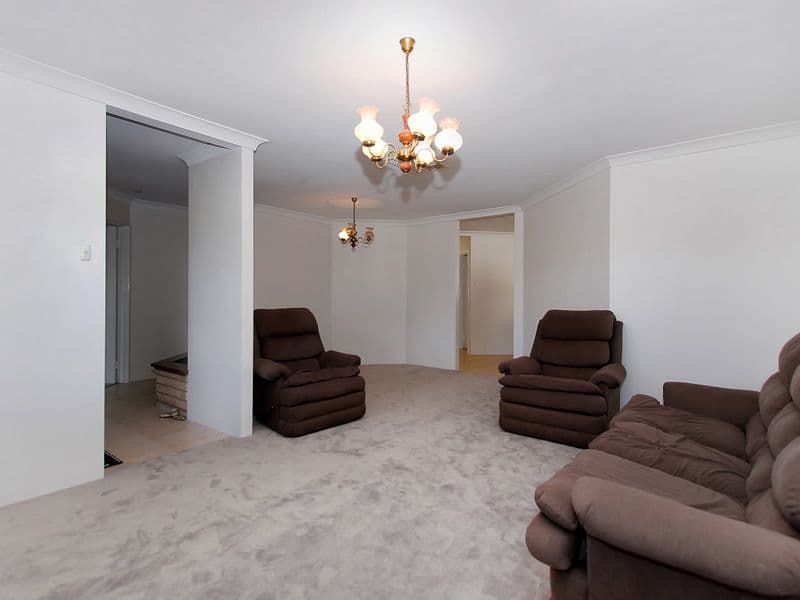 40 Meadowview Drive, BALLAJURA WA 6066, Ballajura - Thumbnail 2