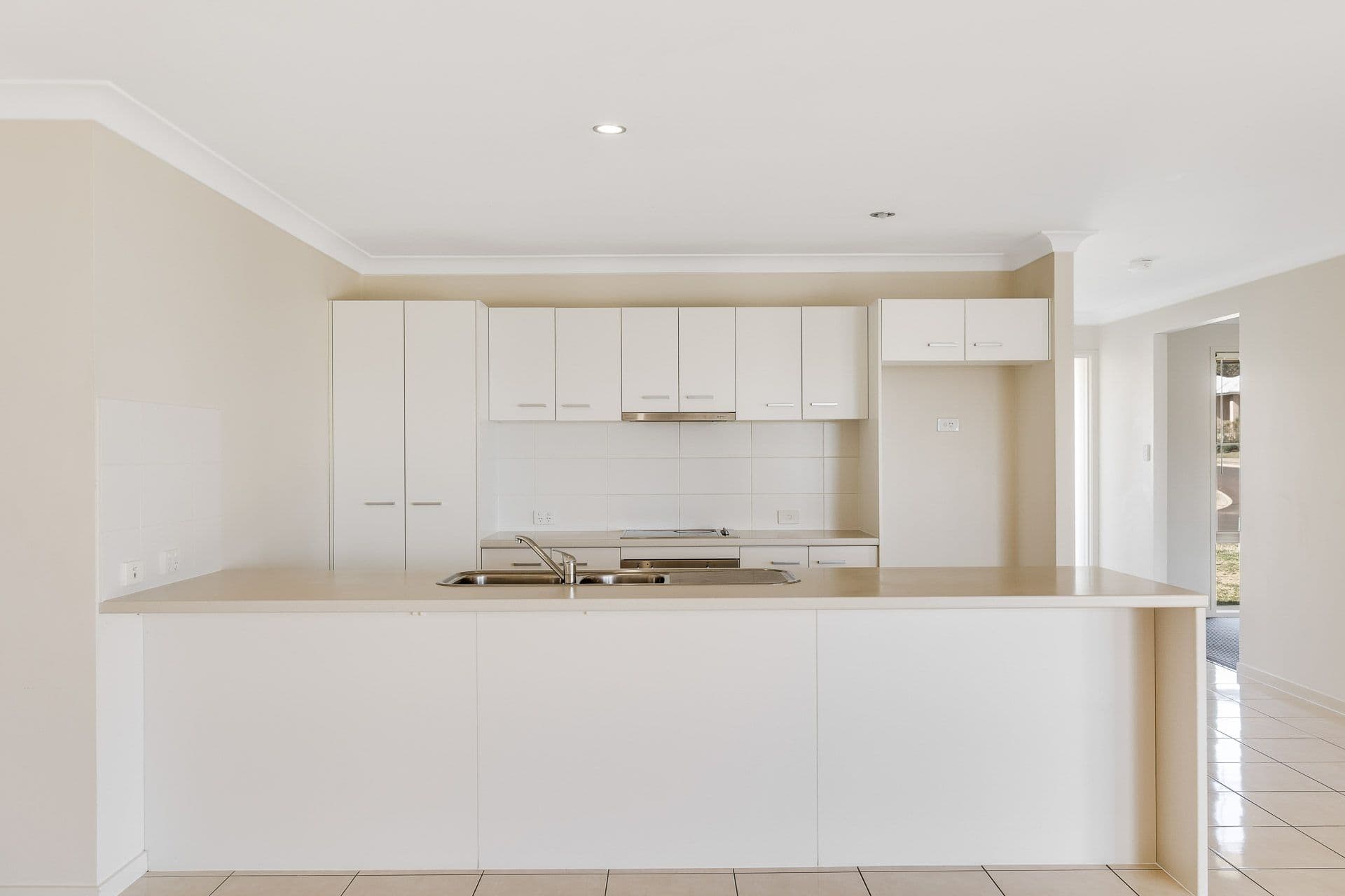 61 Kurrawa Crescent, Glenvale QLD 4350, Glenvale - Thumbnail 4