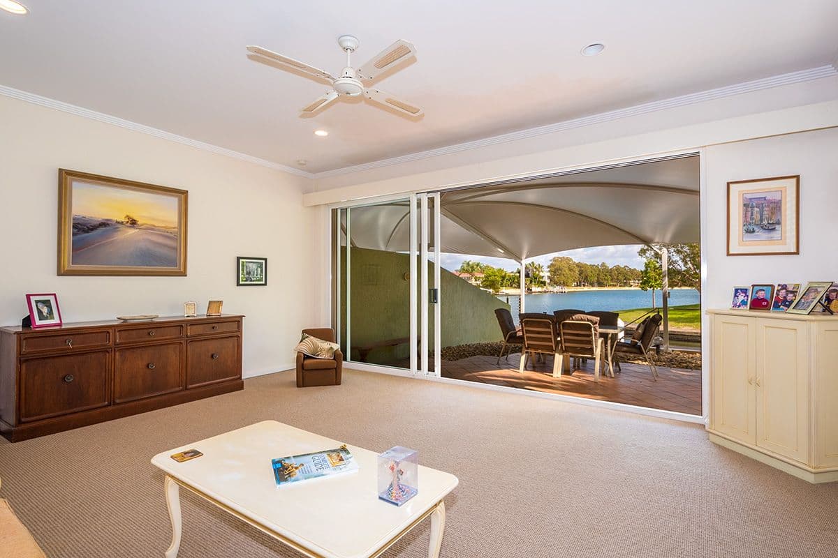 151 Stanhill Drive, CHEVRON ISLAND QLD 4217, Chevron Island - Thumbnail 5