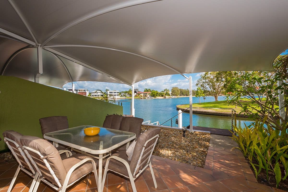 151 Stanhill Drive, CHEVRON ISLAND QLD 4217, Chevron Island - Thumbnail 6