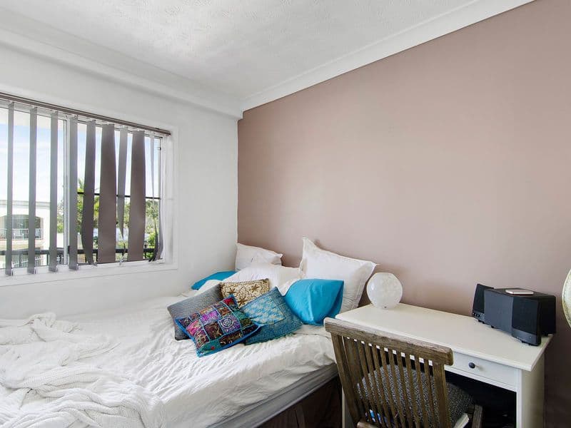 15 Surf Street, Mermaid Beach QLD 4218, Mermaid Beach - Thumbnail 7