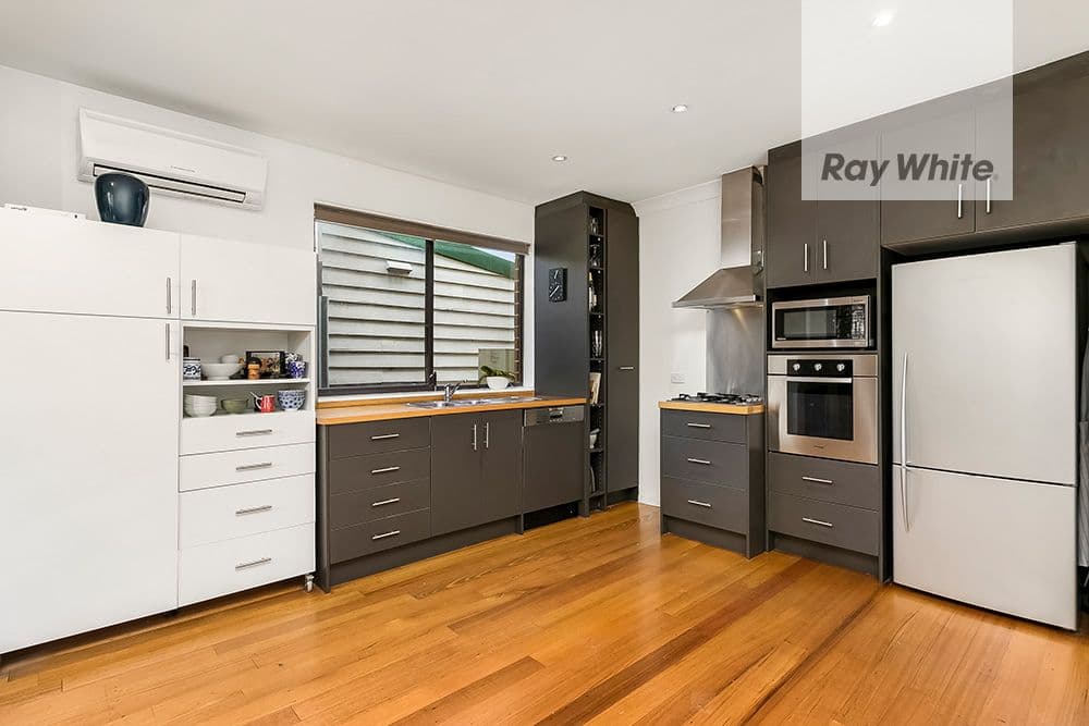 12 Bennie Street, Brunswick VIC 3056, Brunswick - Thumbnail 3
