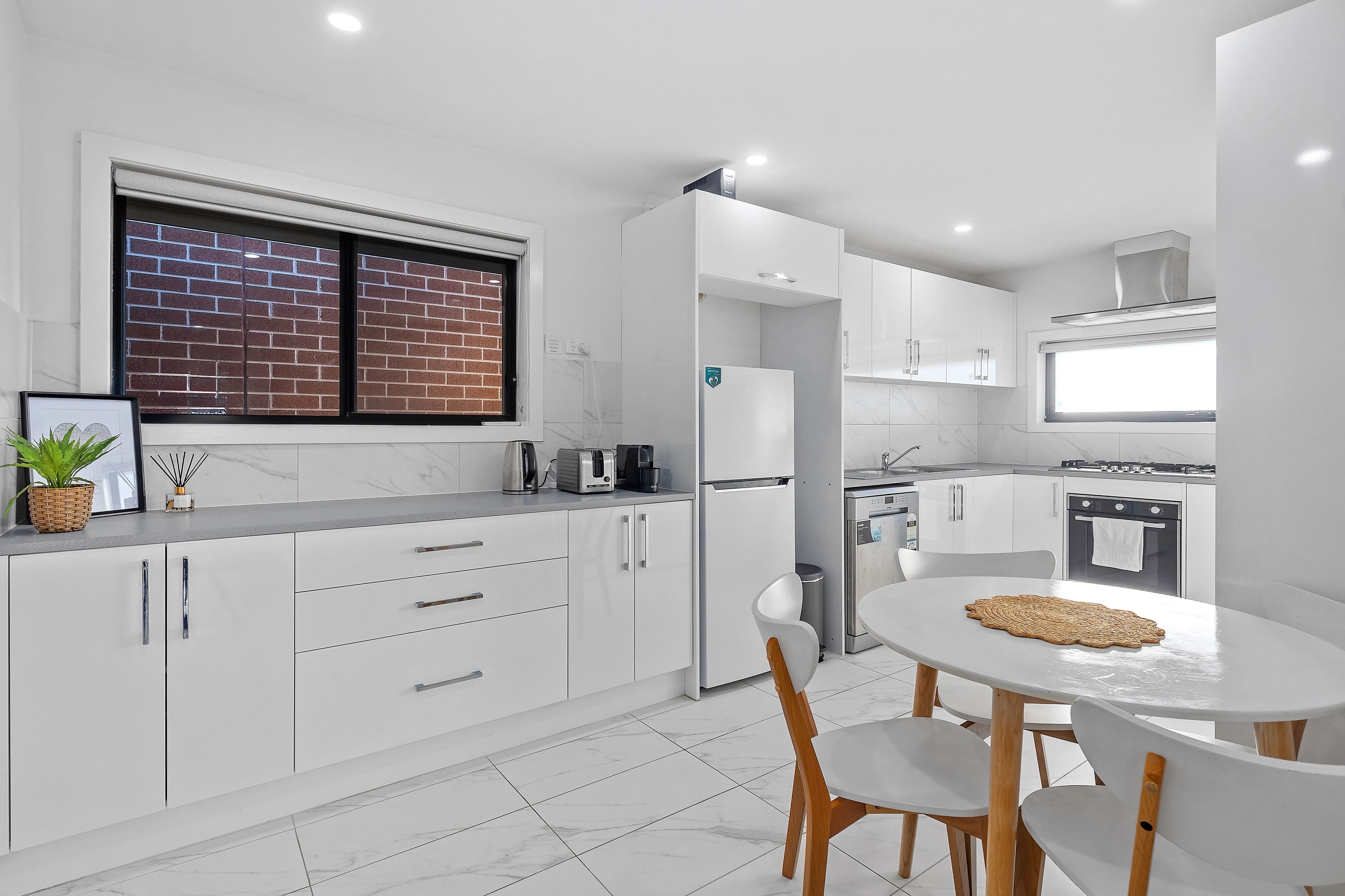 50 Rosedale Drive, Lalor VIC 3075, Lalor - Thumbnail 2