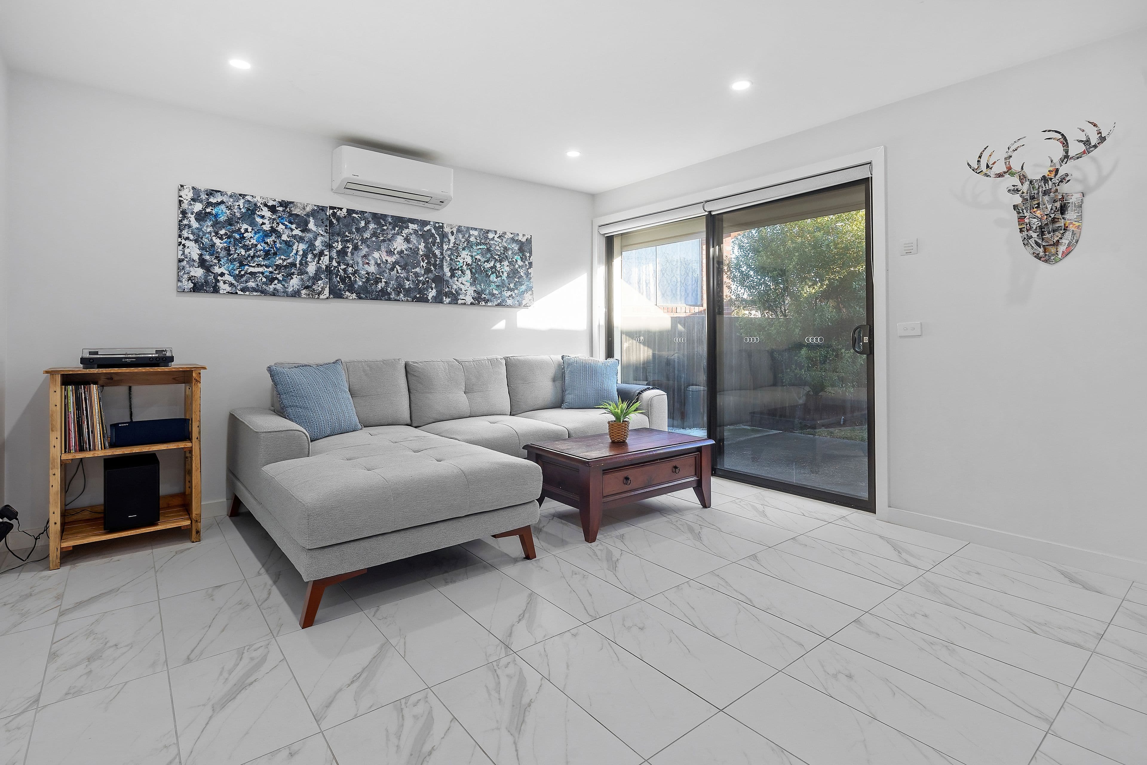 50 Rosedale Drive, Lalor VIC 3075, Lalor - Thumbnail 3