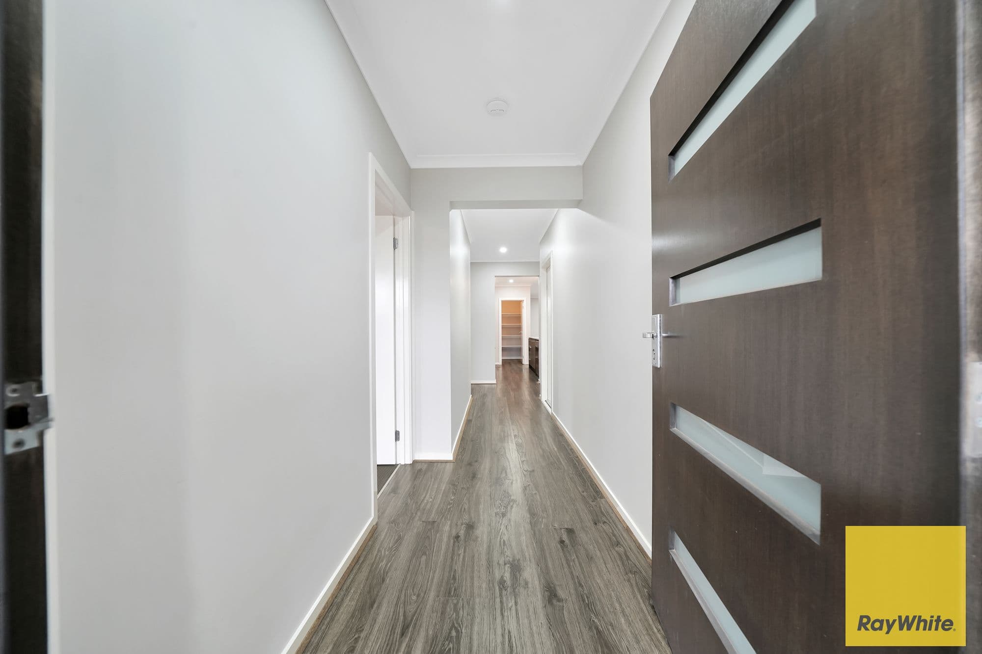 38 Crilly Street, Tarneit VIC 3029, Tarneit - Thumbnail 3