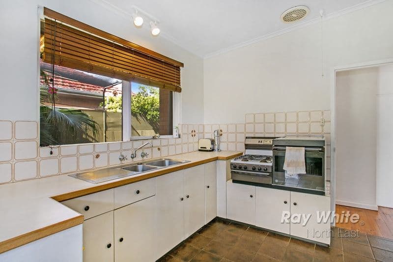 13 Wahroonga Avenue, VALLEY VIEW SA 5093, Valley View - Thumbnail 4