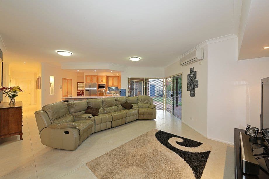 20 Coral Cove Drive, CORAL COVE QLD 4670, Coral Cove - Thumbnail 8