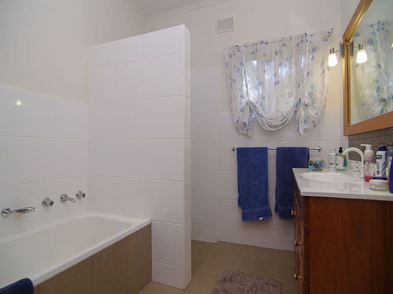 28 Wolseley Road, BLACKWOOD SA 5051, Blackwood - Thumbnail 8