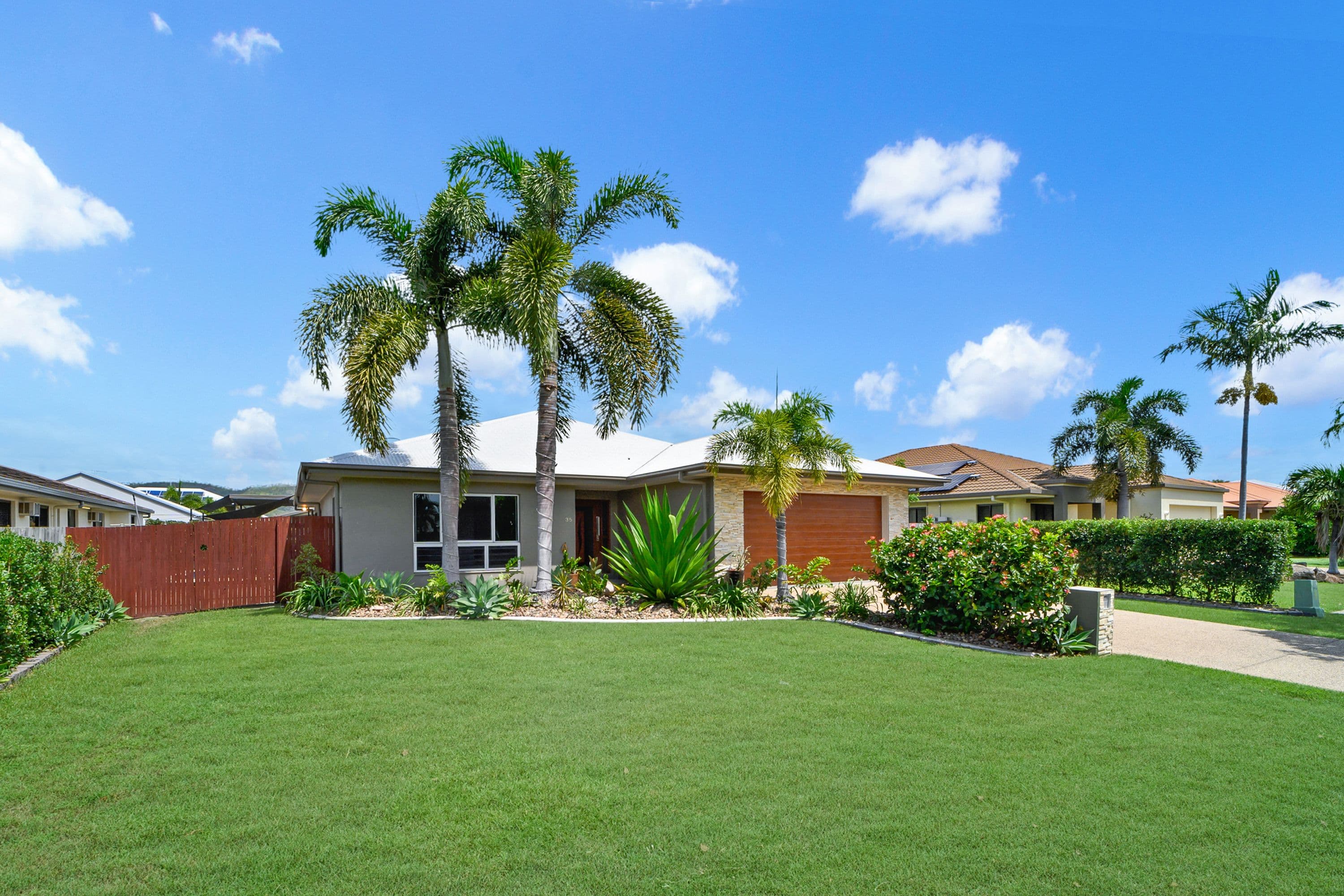 35 Lakeland Boulevard, Idalia QLD 4811, Idalia - Image 1