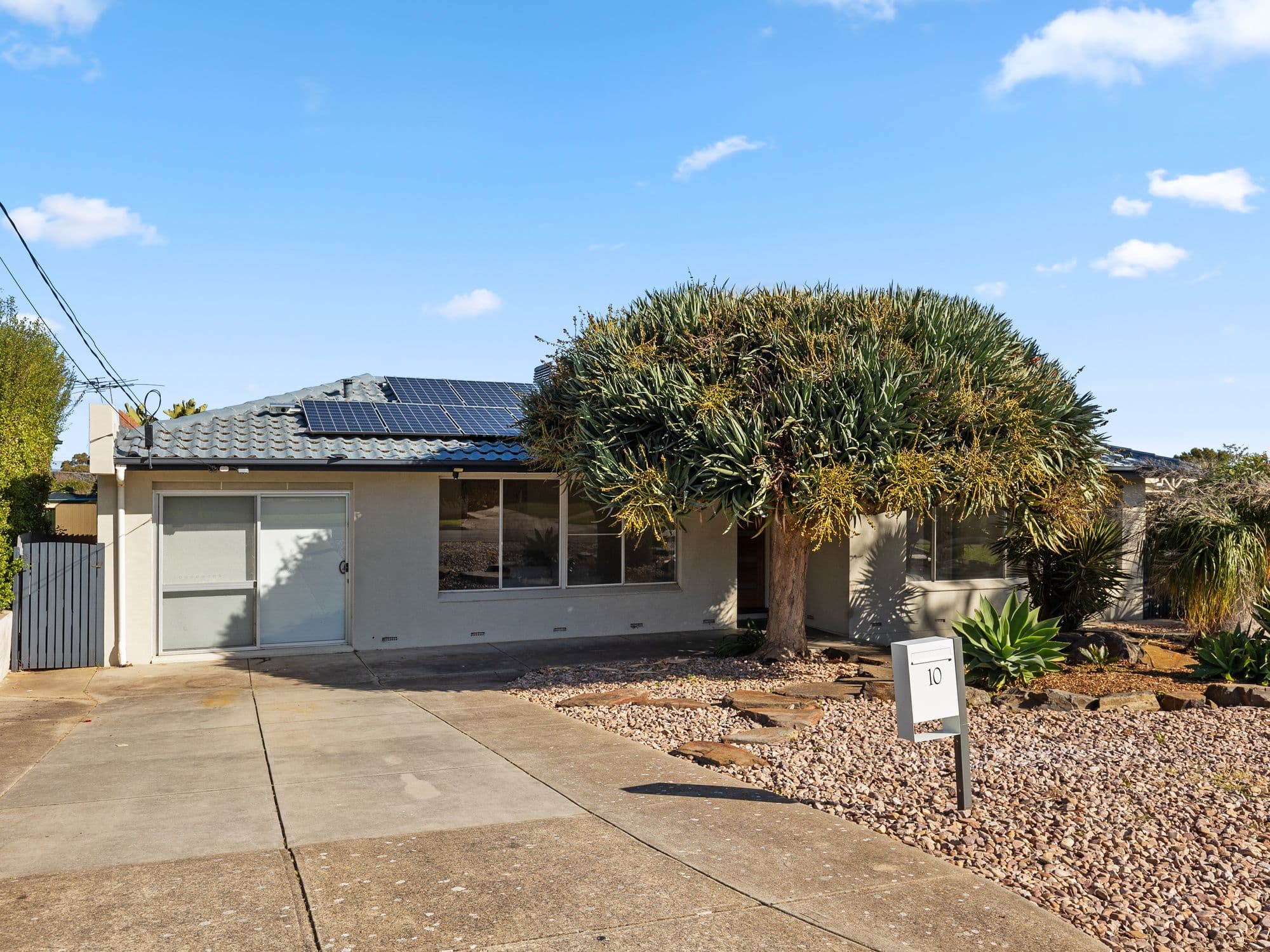 10 Crittenden Road, Morphett Vale SA 5162, Morphett Vale - Thumbnail 2