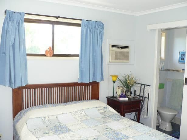 226 Gowan Road, SUNNYBANK HILLS QLD 4109, Sunnybank Hills - Thumbnail 2
