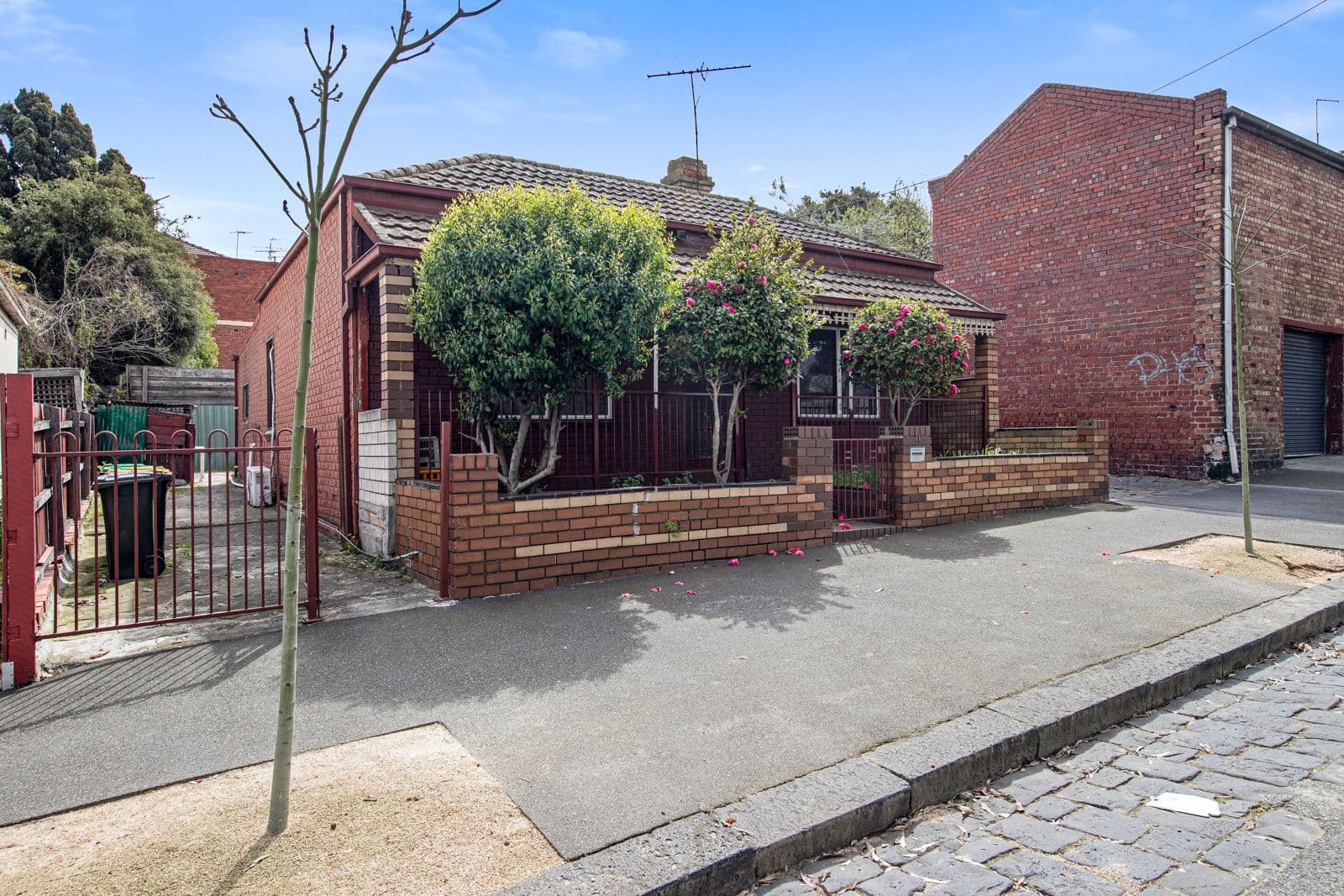 11-13 Harker Street, North Melbourne VIC 3051, North Melbourne - Thumbnail 2