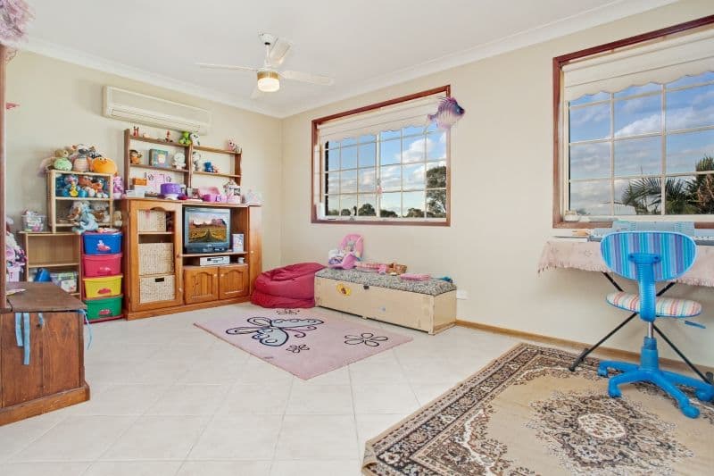 4 Bronwyn Close, THORNTON NSW 2322, Thornton - Thumbnail 5