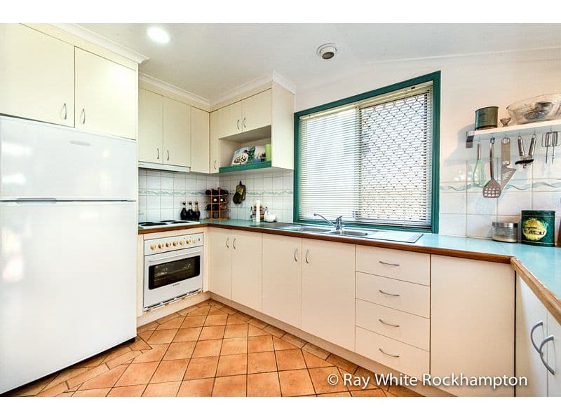 120 West Street, ALLENSTOWN QLD 4700, Allenstown - Thumbnail 2