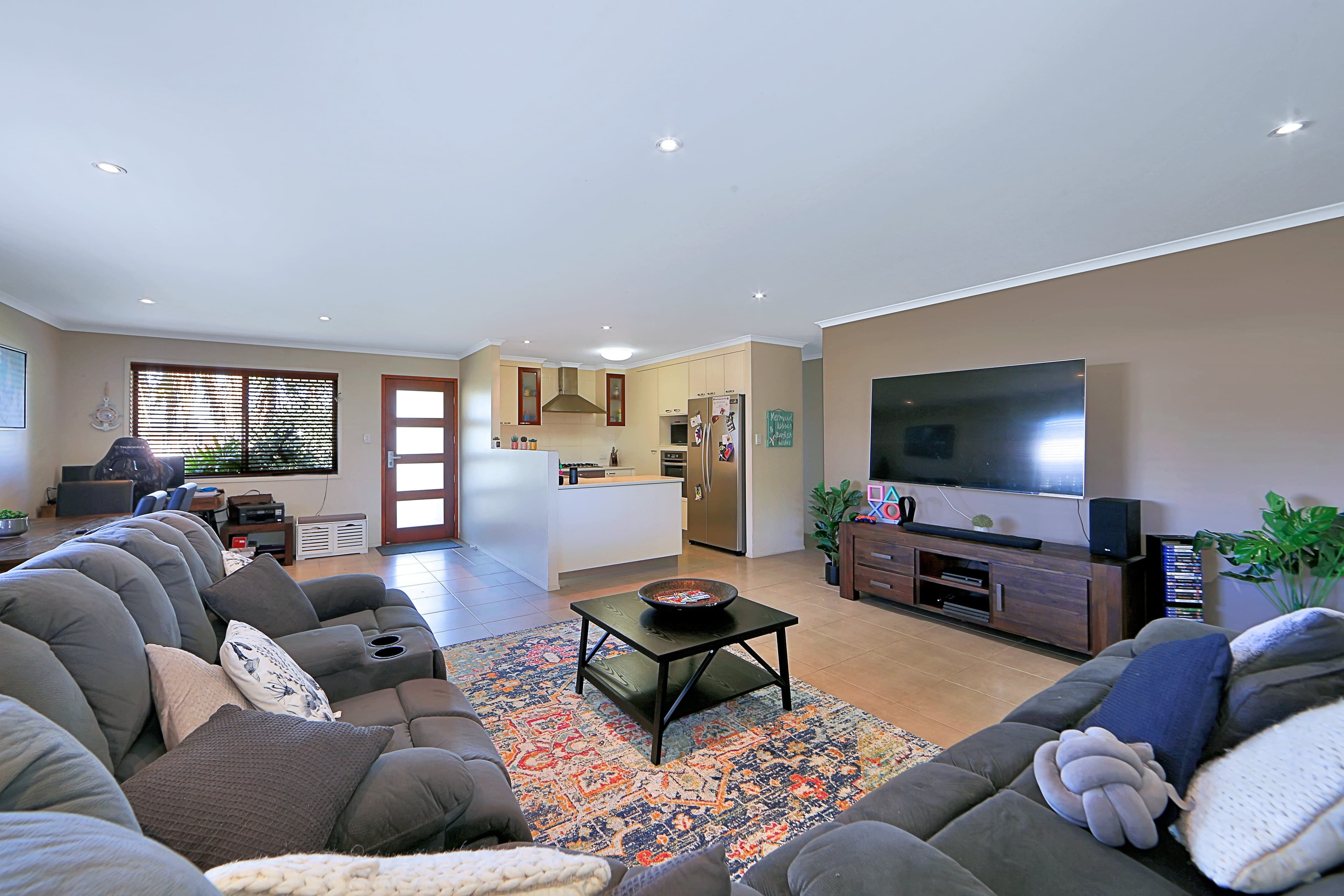 5 Young Street, Burnett Heads QLD 4670, Burnett Heads - Thumbnail 4