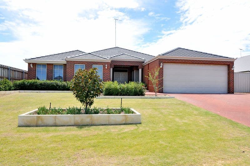 72 Carissa Turn, HALLS HEAD WA 6210, Halls Head - Thumbnail 2