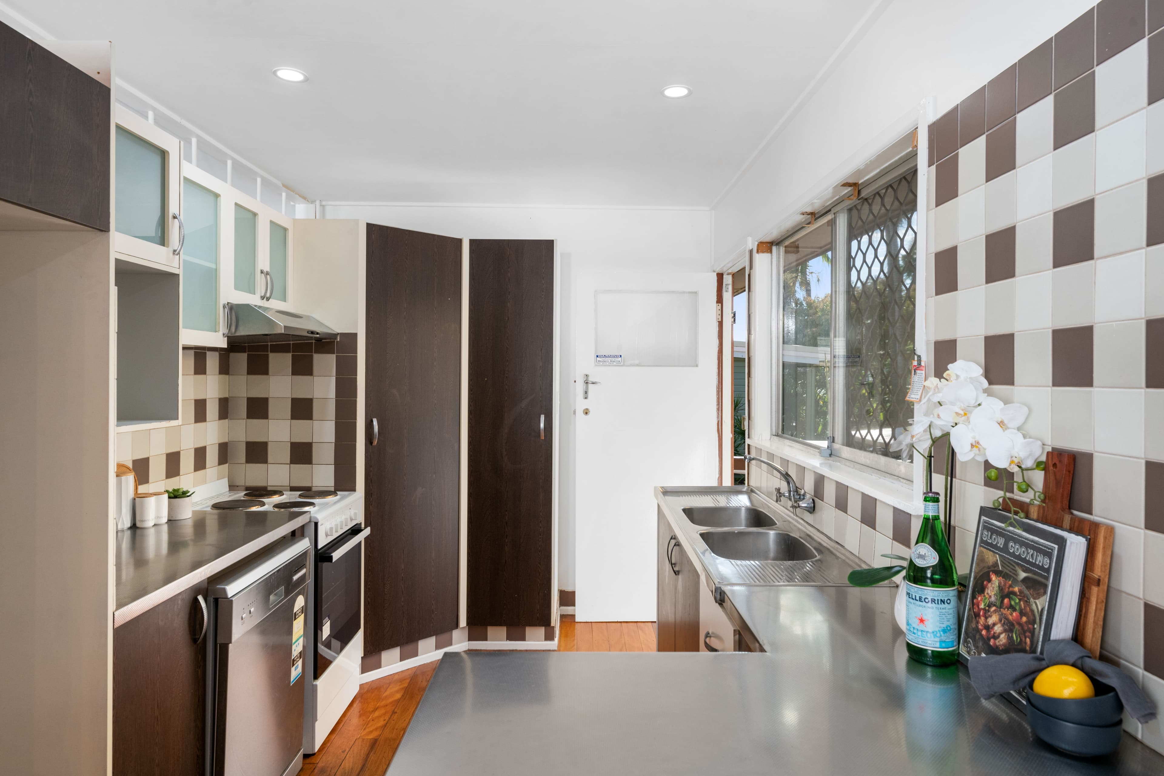 47 Pareena Crescent, Mansfield QLD 4122, Mansfield - Thumbnail 5
