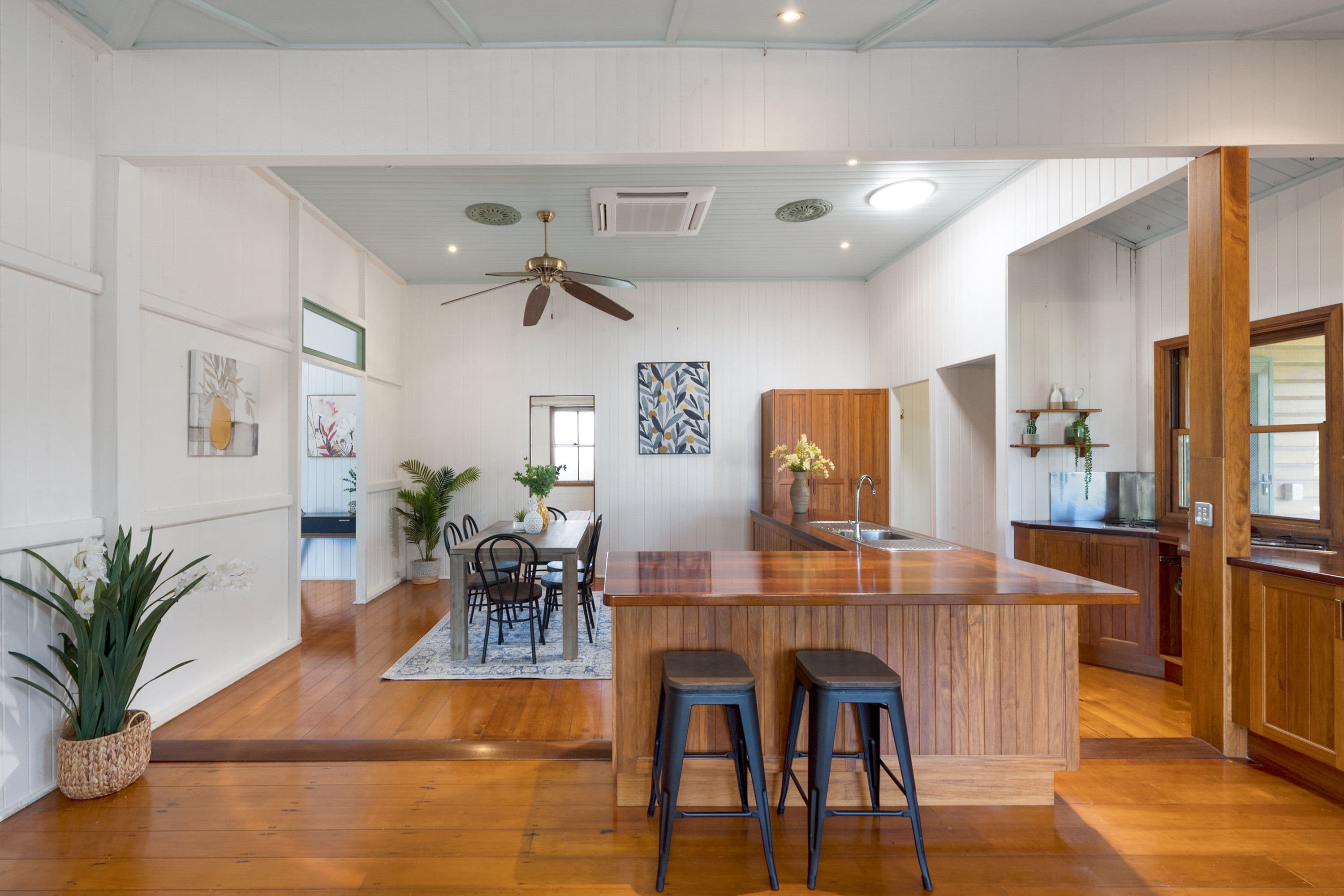40 Eleventh Avenue, Railway Estate QLD 4810, Railway Estate - Thumbnail 2
