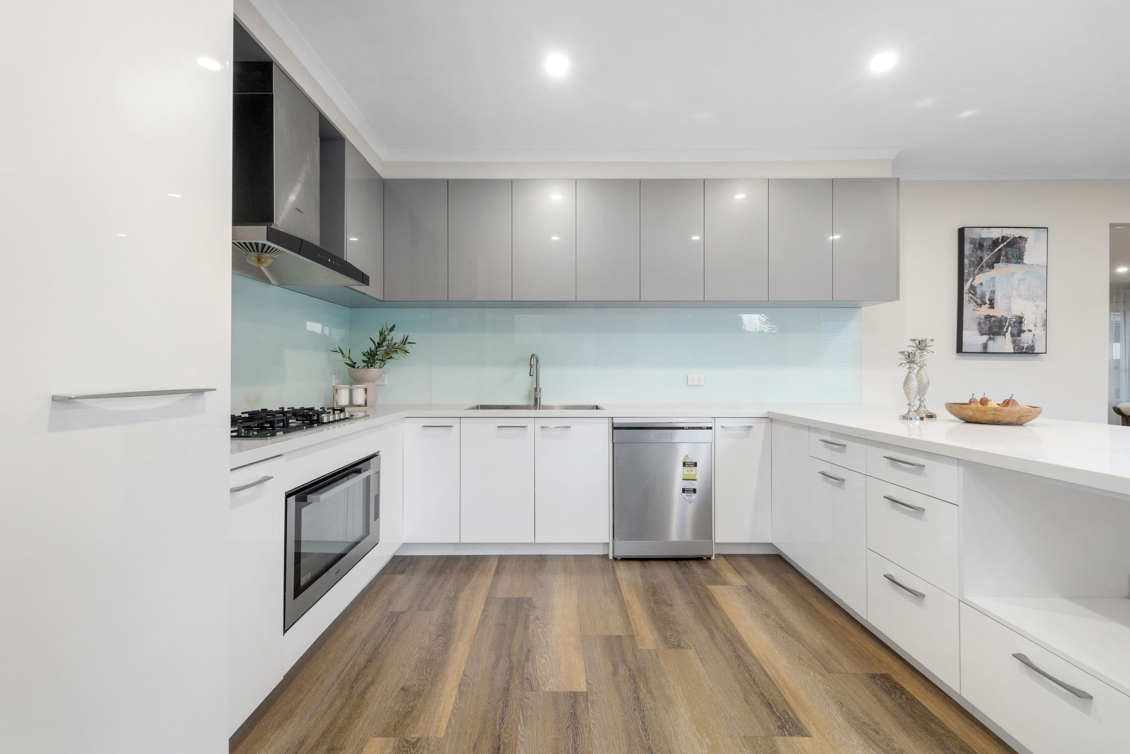 3 Allanfield Crescent, Wantirna South VIC 3152, Wantirna South - Thumbnail 4