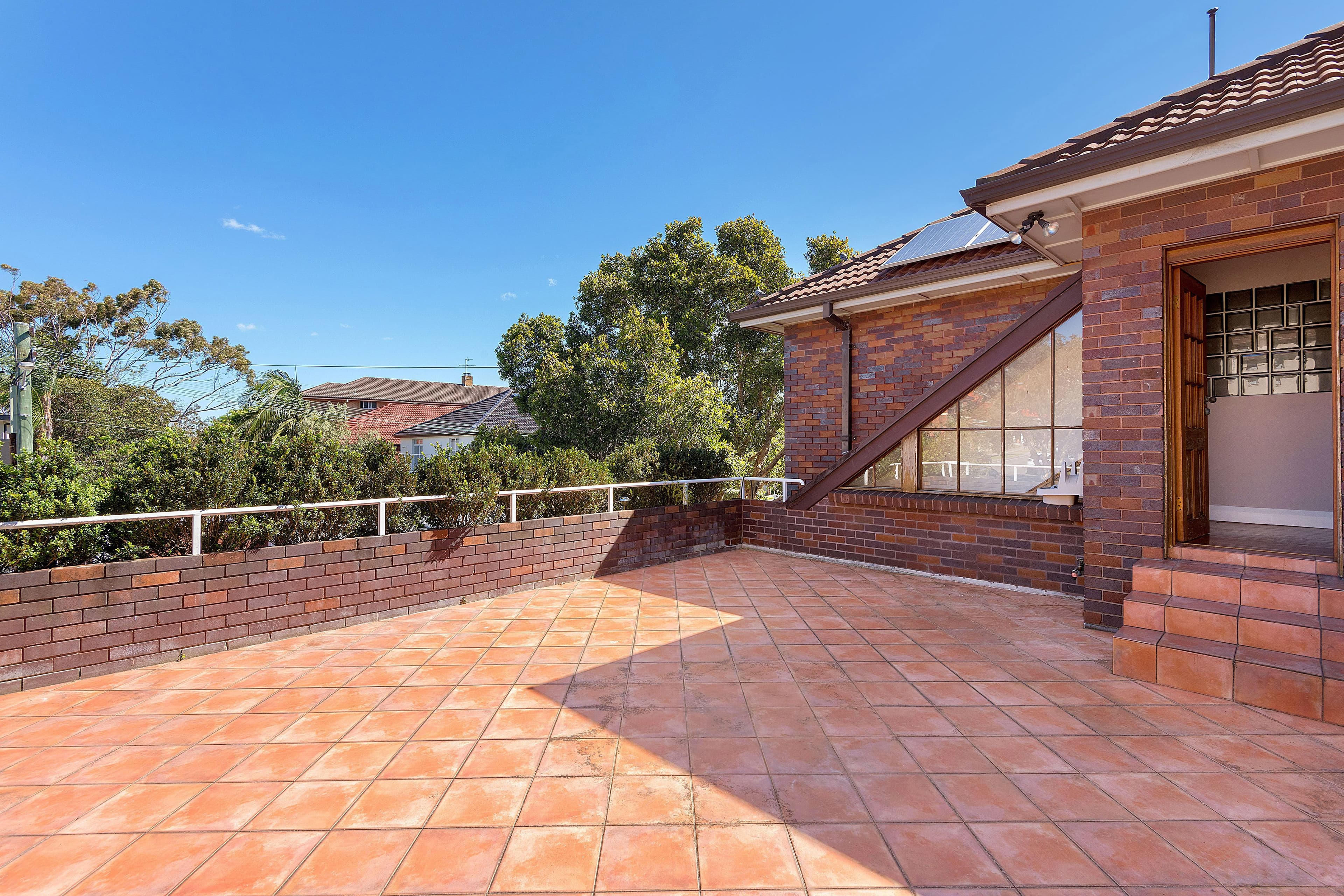 555 Old South Head Road, Rose Bay - Thumbnail 2