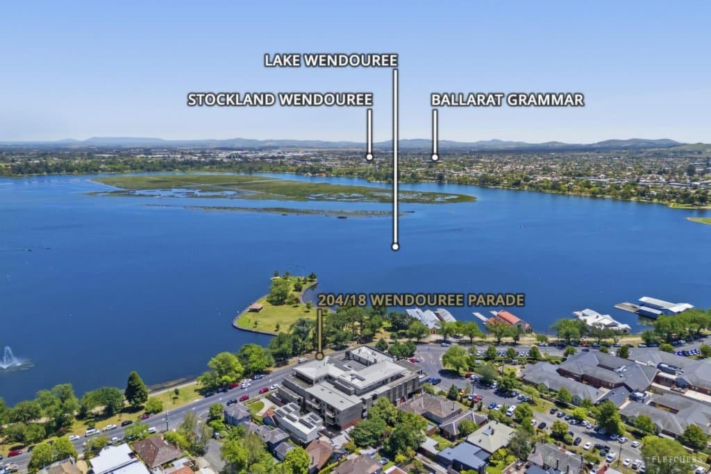 204/18 Wendouree Parade, Lake Wendouree - Thumbnail 2