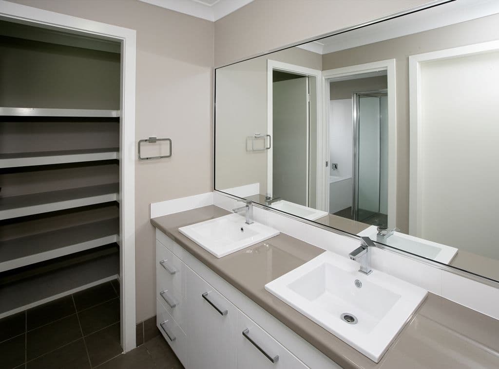 4 Breasley Crescent, Boorooma NSW 2650, Boorooma - Thumbnail 7