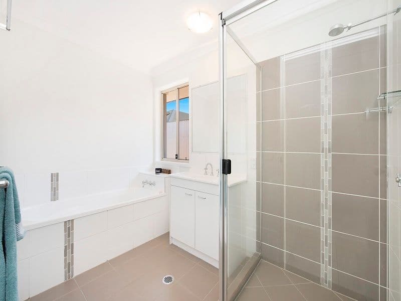 41 Liekefett Way, Little Mountain QLD 4551, Little Mountain - Thumbnail 6