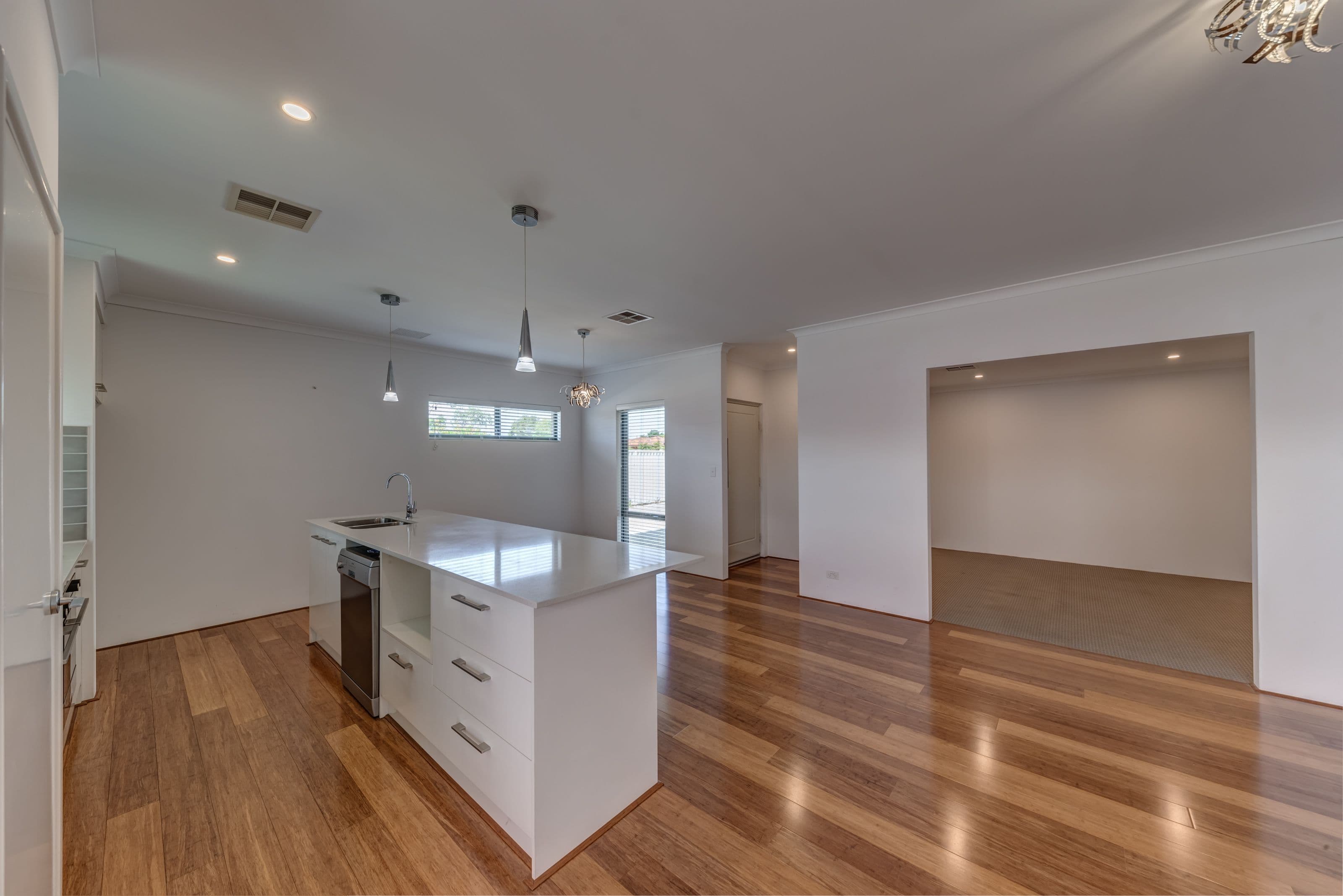559 Walter Road East, Bayswater WA 6053, Bayswater - Thumbnail 5