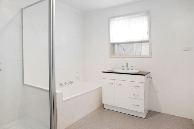 32-34 Seaforth Street, NORTH SHORE VIC 3214, North Shore - Thumbnail 8